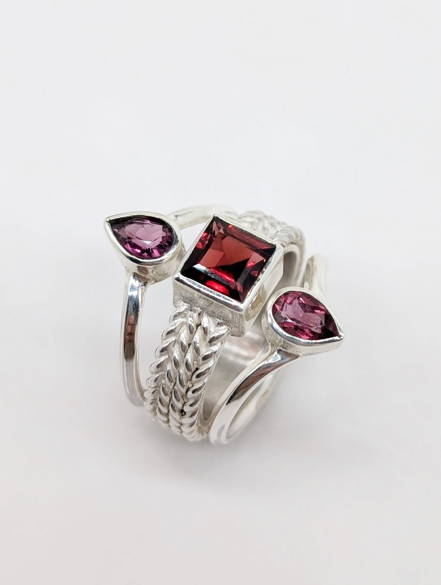 Double braid triple garnet