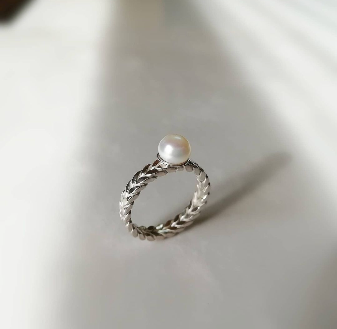 Pearl of the Braid