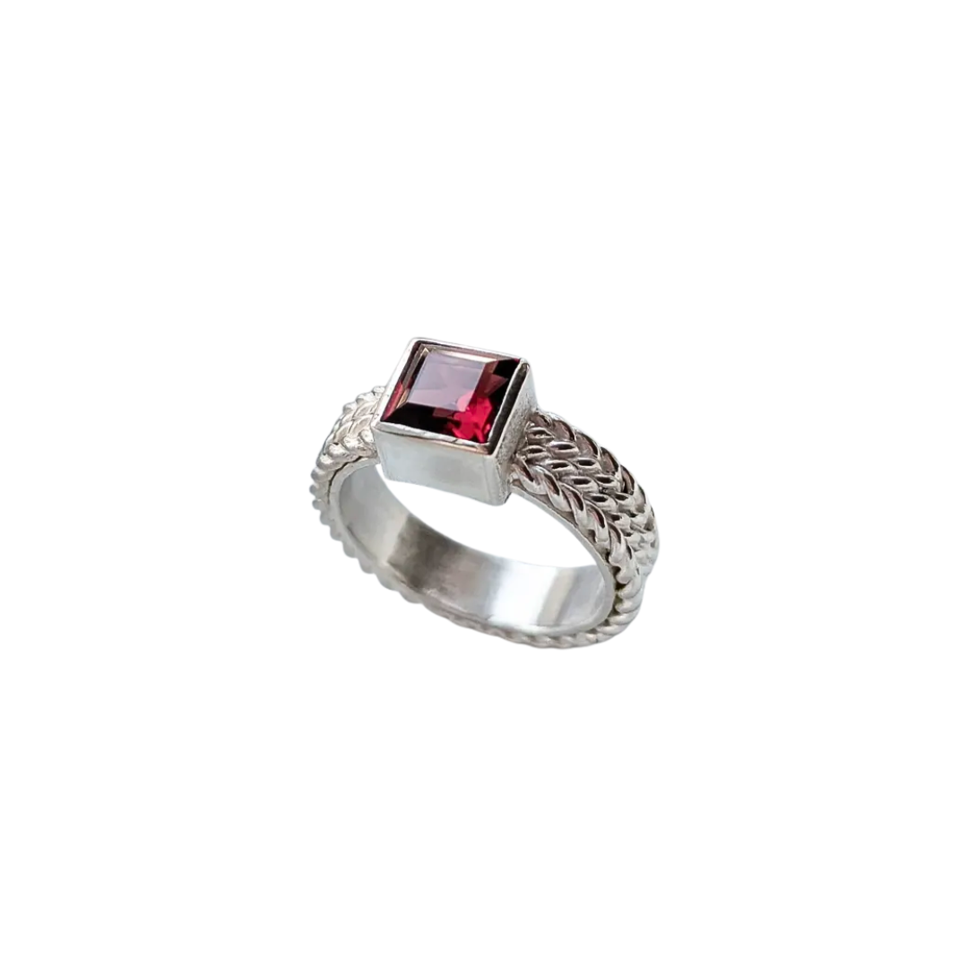 The Braided Flame Ring