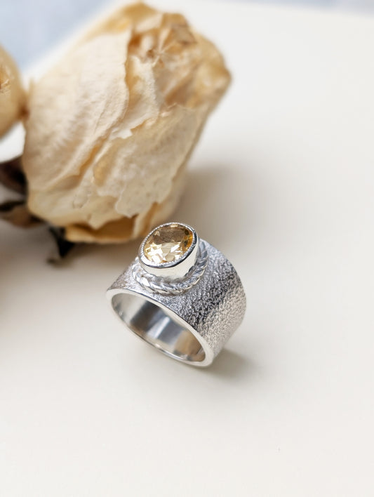 Citrine in love